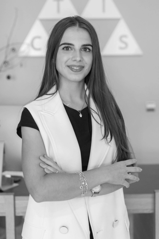 Alicia Rondán equipo Áticos Inmobiliaria